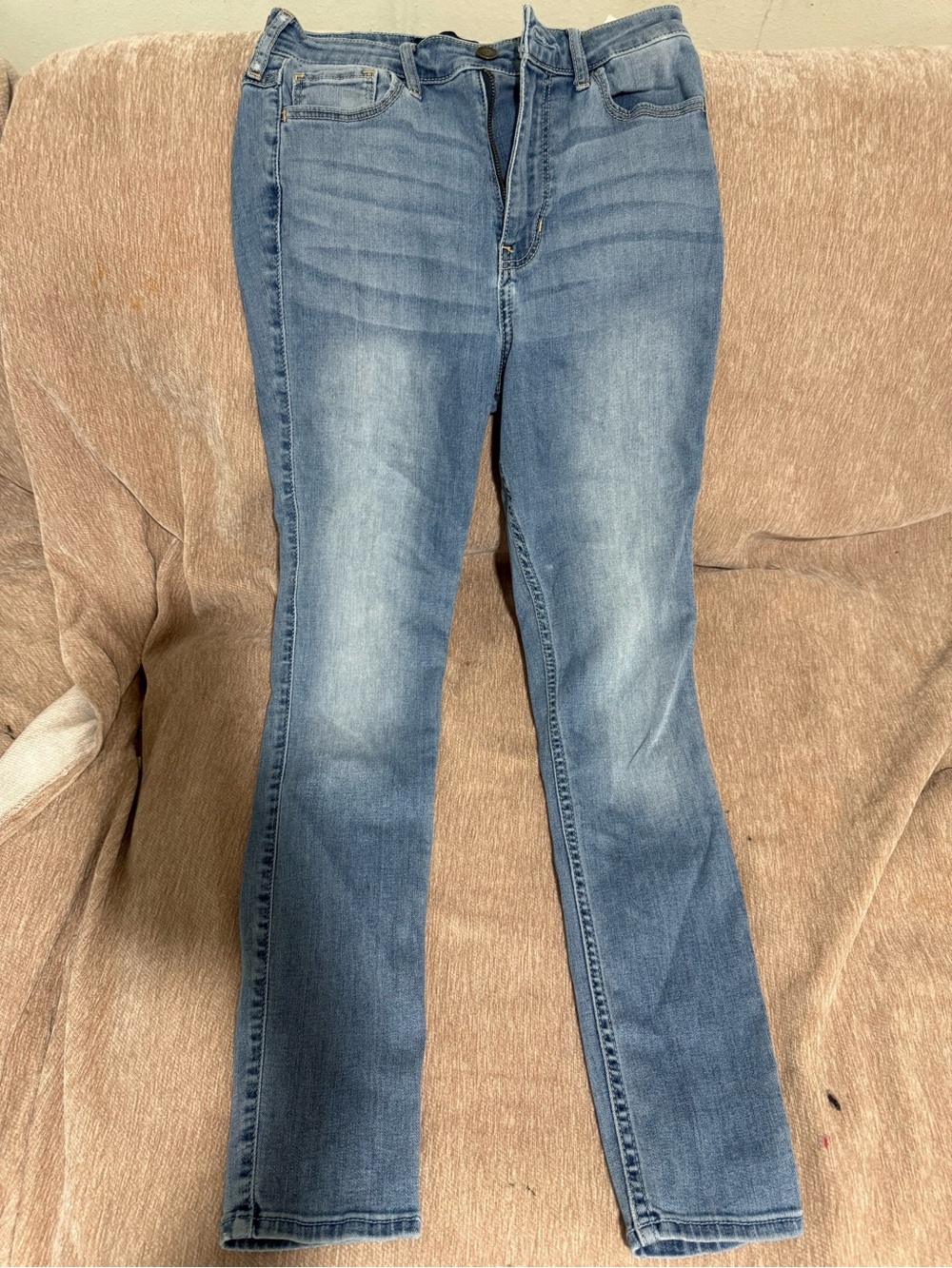 Hollister Ultra High-Rise Super Skinny Jeans Size 5S (W27 L28) Hollister